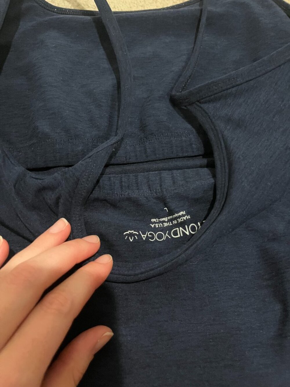 🦋 Beyond Yoga Top! - Picture 6 of 7